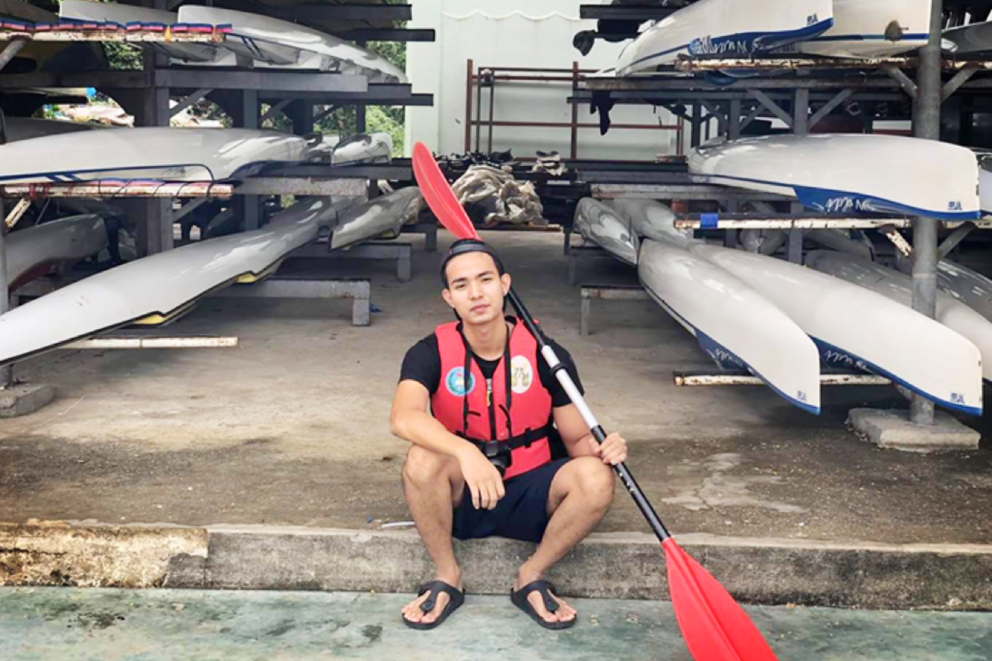 A-day-to-have-an-adventurous-kayaking
