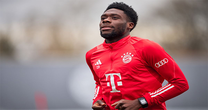 Liverpool Siap Kejar Alphonso Davies Dari Bayern Munchen?