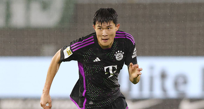 Chelsea Minati Bek Bayern Munchen Asal Korea Selatan